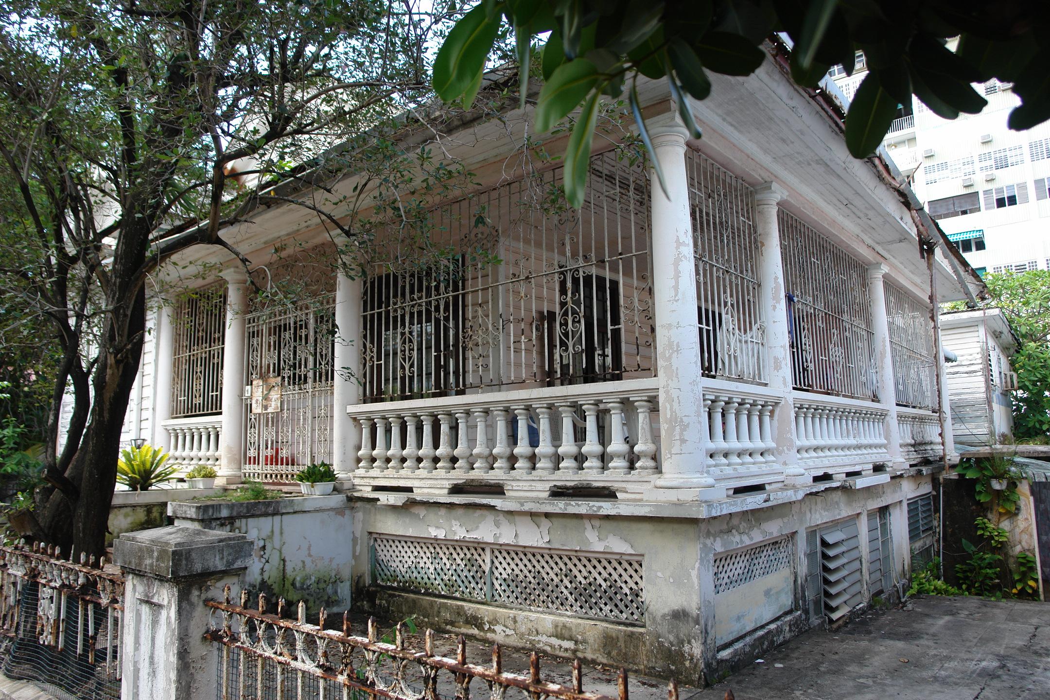 Casa en la calle McKinley 665 - San Juan (Miramar) - 2011 00017